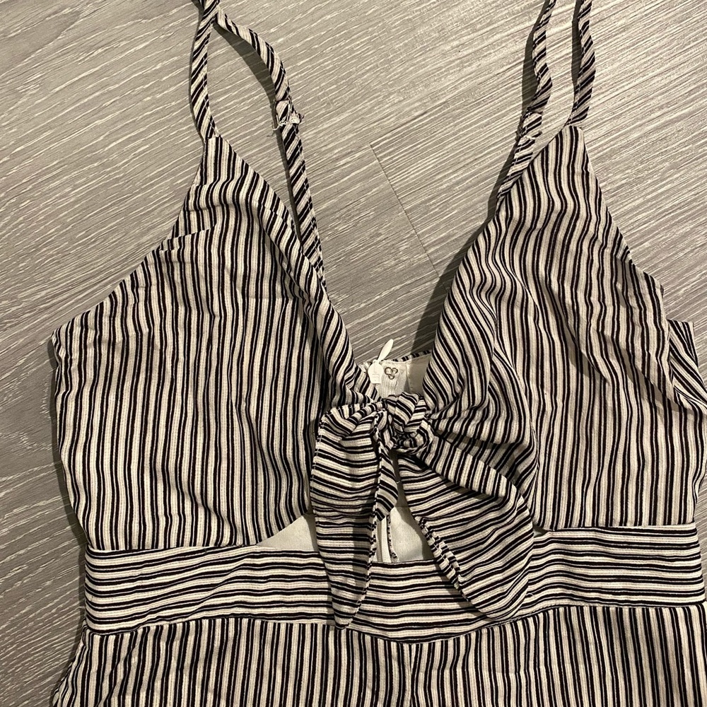 Striped Romper - Picture 2 of 3